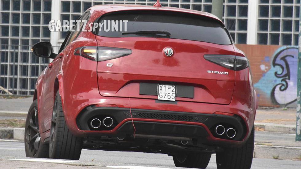 Στο δρόμο η ανανεωμένη Alfa Romeo Stelvio Quadrifoglio